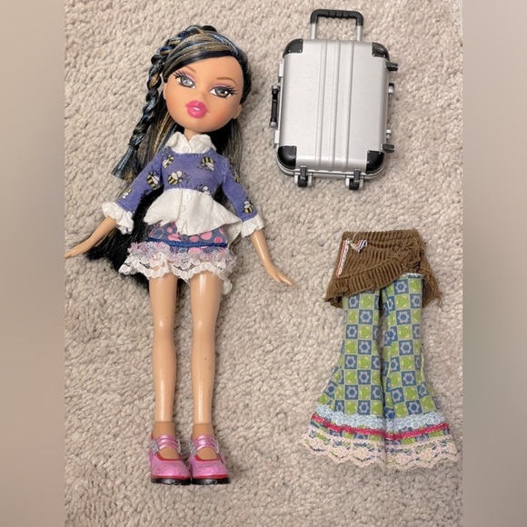 Bratz Other - Bratz Tokyo A Go Go Jade Incomplete